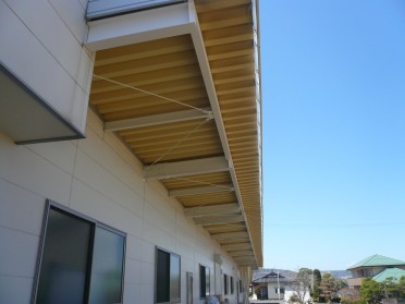 工場外部鉄骨塗装・施工後 工場外部鉄骨塗装・施工後